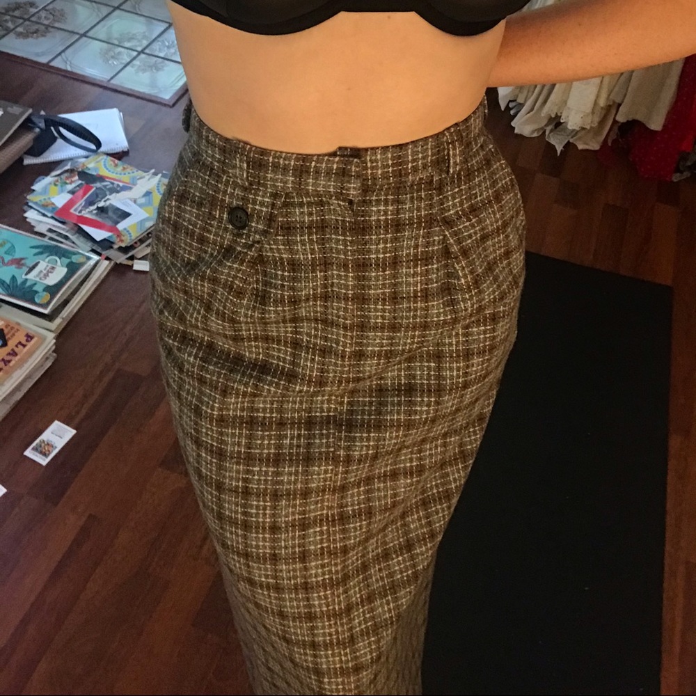 60’s Vintage Plaid Midi Skirt with Pockets 🙌